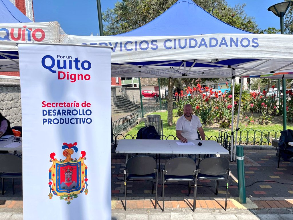 DesarrolloQuito's tweet photo. ¡Te esperamos hasta las 13h00, en el #MunicipioEnTuBarrio!

En la parroquia rural  de #Chavezpamba, estamos brindando a la ciudadanía asesoría en temas de desarrollo productivo🚀.

#QuitoParaProsperar https://t.co/yjZZY7sCk1