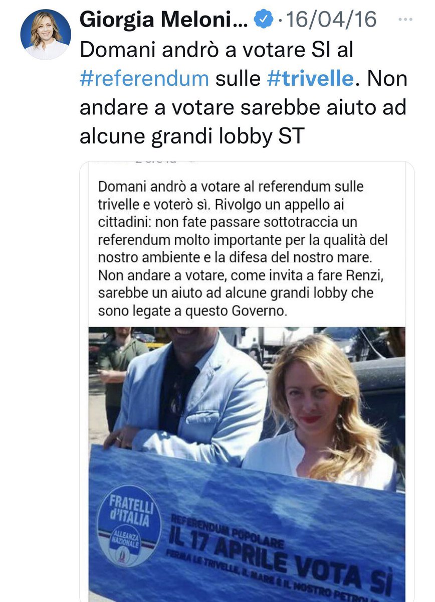BentivogliMarco's tweet photo. Nel comizio ad #Ancona, Giorgia #Meloni ha detto che “il gas ce lo abbiamo in mare qui davanti basta usare le #trivelle che non usiamo per colpa del no a tutto”.

Strano, proprio loro, al referendum del 2016, insieme a Salvini ed altri, erano favorevoli… a fermare le trivelle:👇🏽 https://t.co/3toK9FwHaU