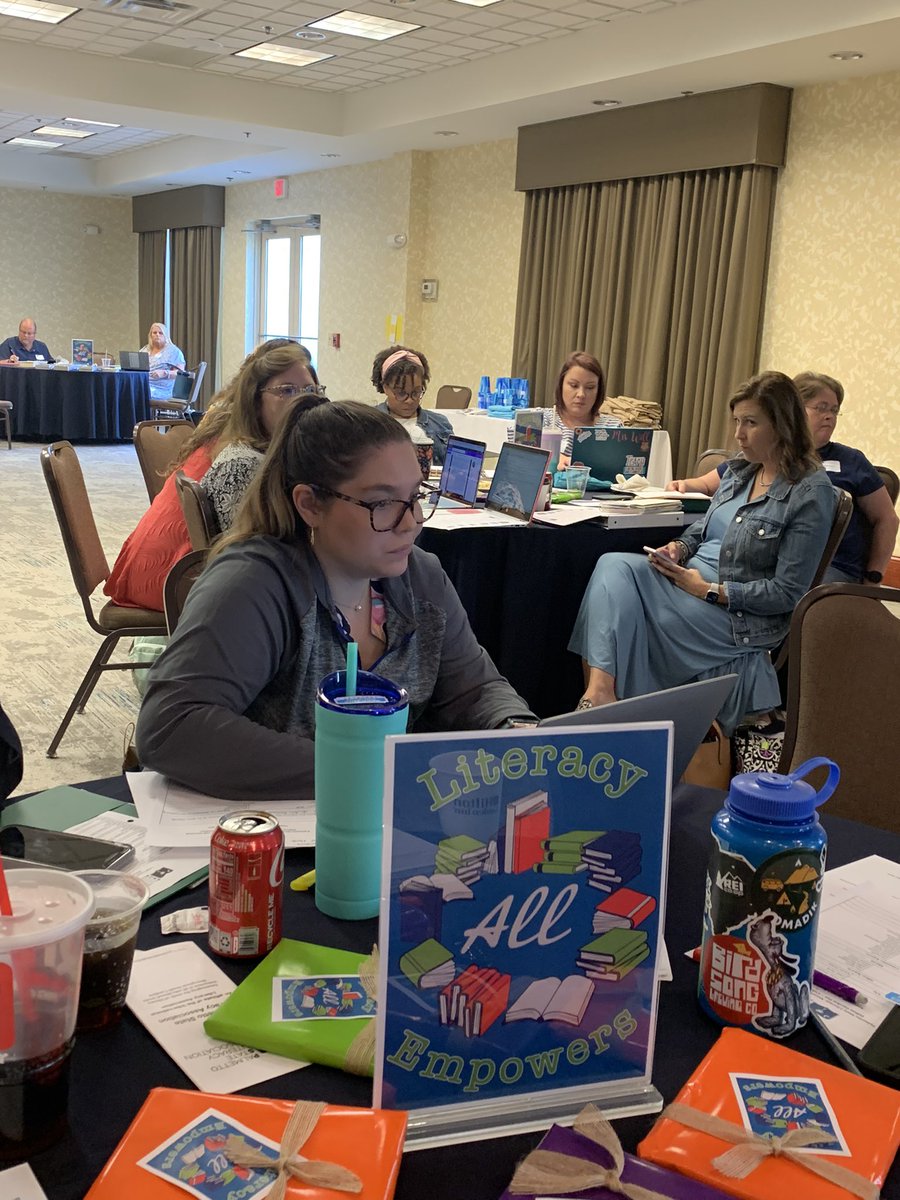 StateLiteracy's tweet photo. Great discussions and brainstorming at the Palmetto State Literacy Association Kick Off conference Aug 27, 2022. https://t.co/ght9x1QiPy