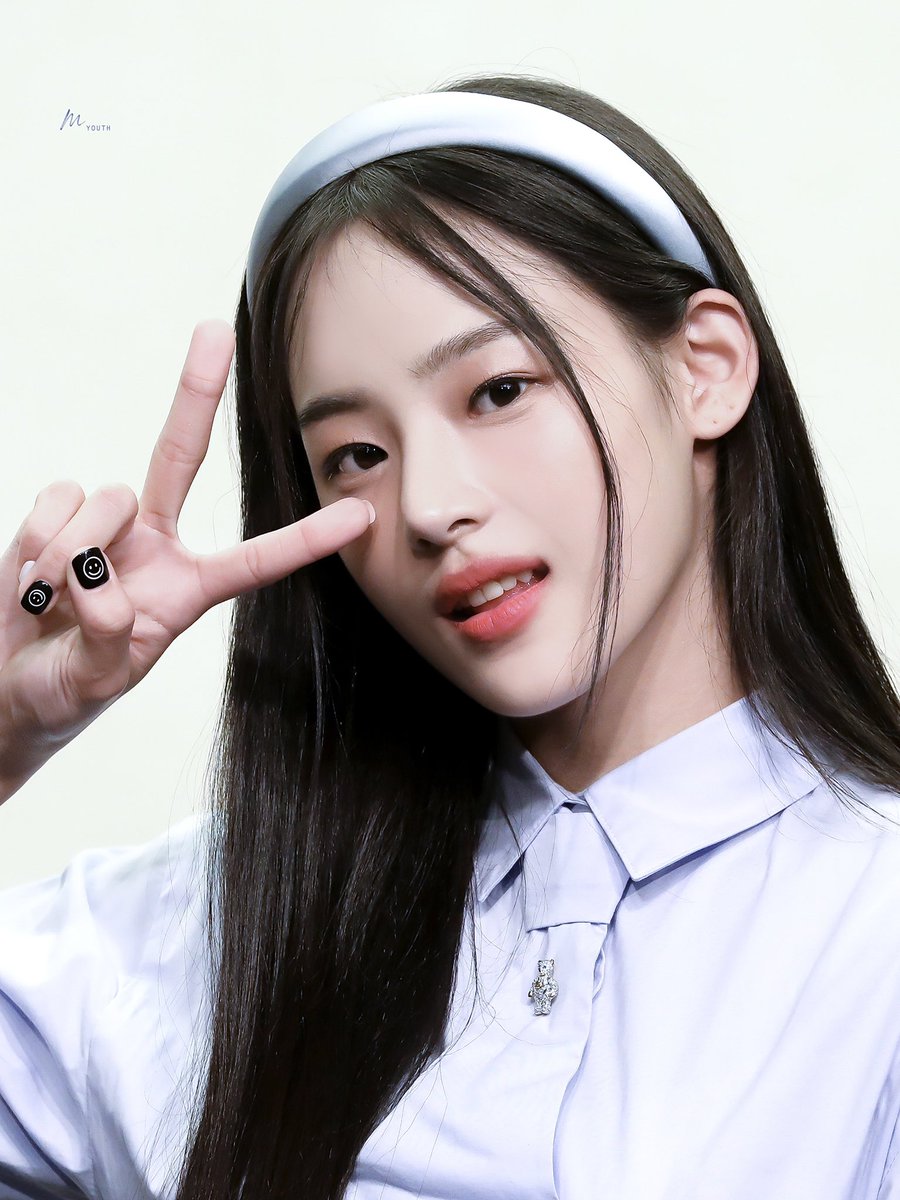 Myouth_NJS's tweet image. [HQ] 220821 M2U 팬싸 민지

민지가 말하는 민지의 매력포인트 3가지
1 뉴진스다!!
2 입술
3 목소리
#Myouth_Minji
#뉴진스 #NewJeans #MINJI