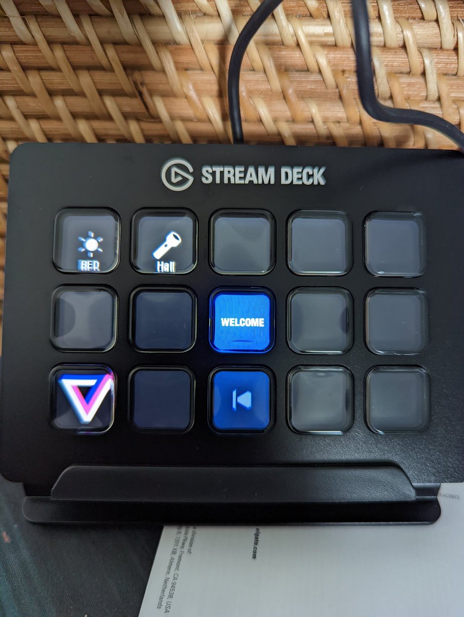 ihtay's tweet photo. @pierce @alexhcranz Look what you guys made me buy! 🥲 #verge https://t.co/n3qRTiMWB4