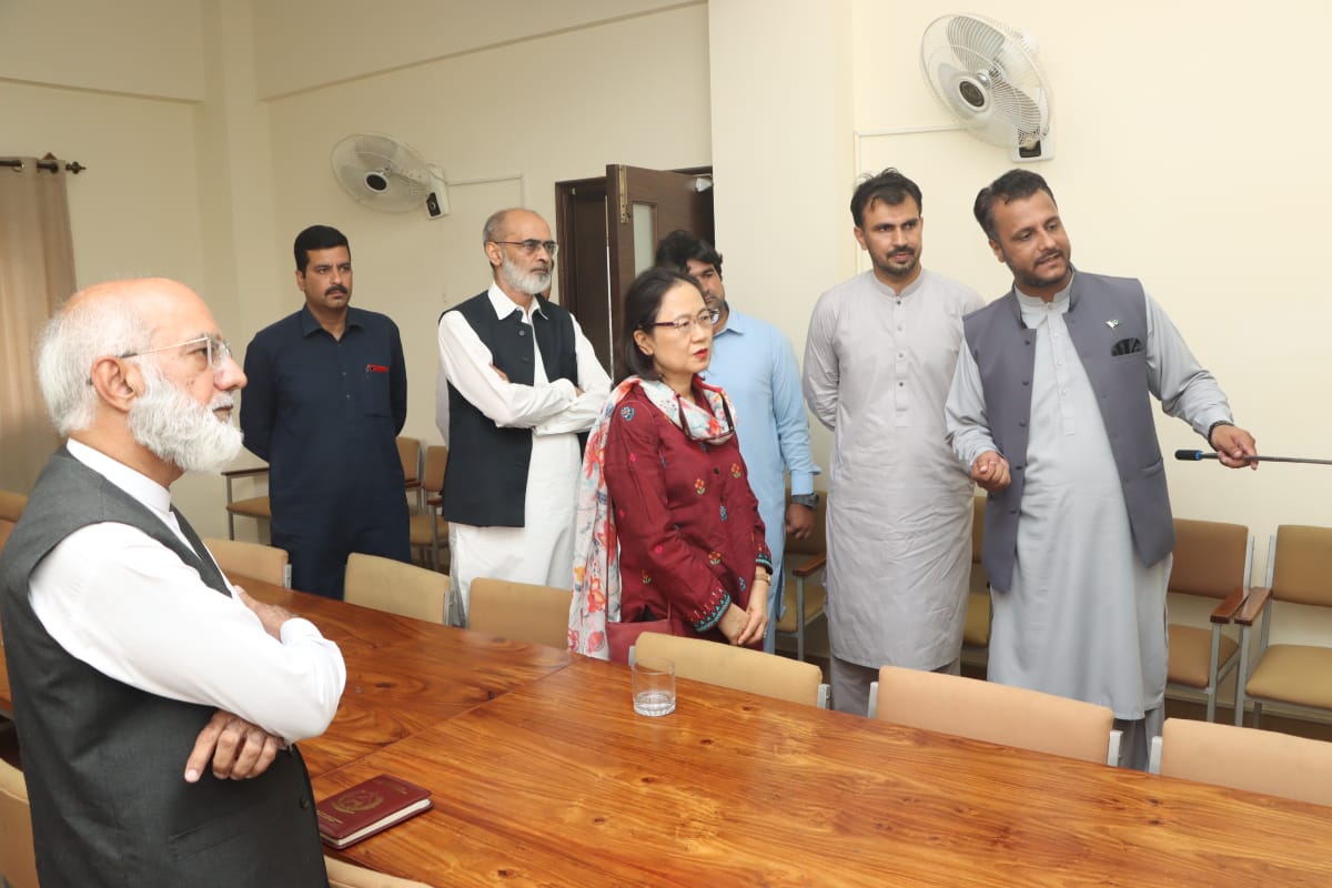 wsscabbottabad's tweet photo. ایشیائی ترقیاتی بینک کے مشن کا واسا ایبٹ آباد اور واٹر ٹریٹمنٹ پلانٹ چھونا کا دورہ
دورے کے دوران اسسٹنٹ منیجر واٹر سپلائی انجینئر واثق منصور نے مشن کو ٹریٹمنٹ پلانٹ کی کارکردگی، ساخت، کلورینیشن کے مراحل، استعداد کار اور مستقبل کی منصوبہ کے حوالے سے تفصیلی بریفنگ دی۔
#WSSCA #KPCIP https://t.co/N8utY1rWIt