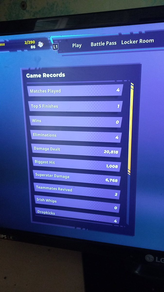 RSkunkk's tweet photo. @RumbleSupport My stats got reset...lv 86 battlepass with 4 games played...where the fuck are my stats! https://t.co/yjZHohVjEl