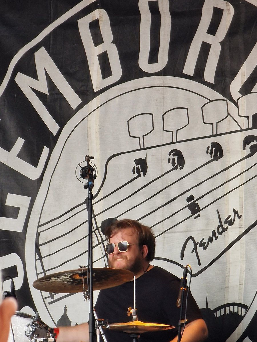 Koning Willem Alexander heeft ongekende talenten
#culemborgblues #koningshuis #willemalexander #drummervandeband