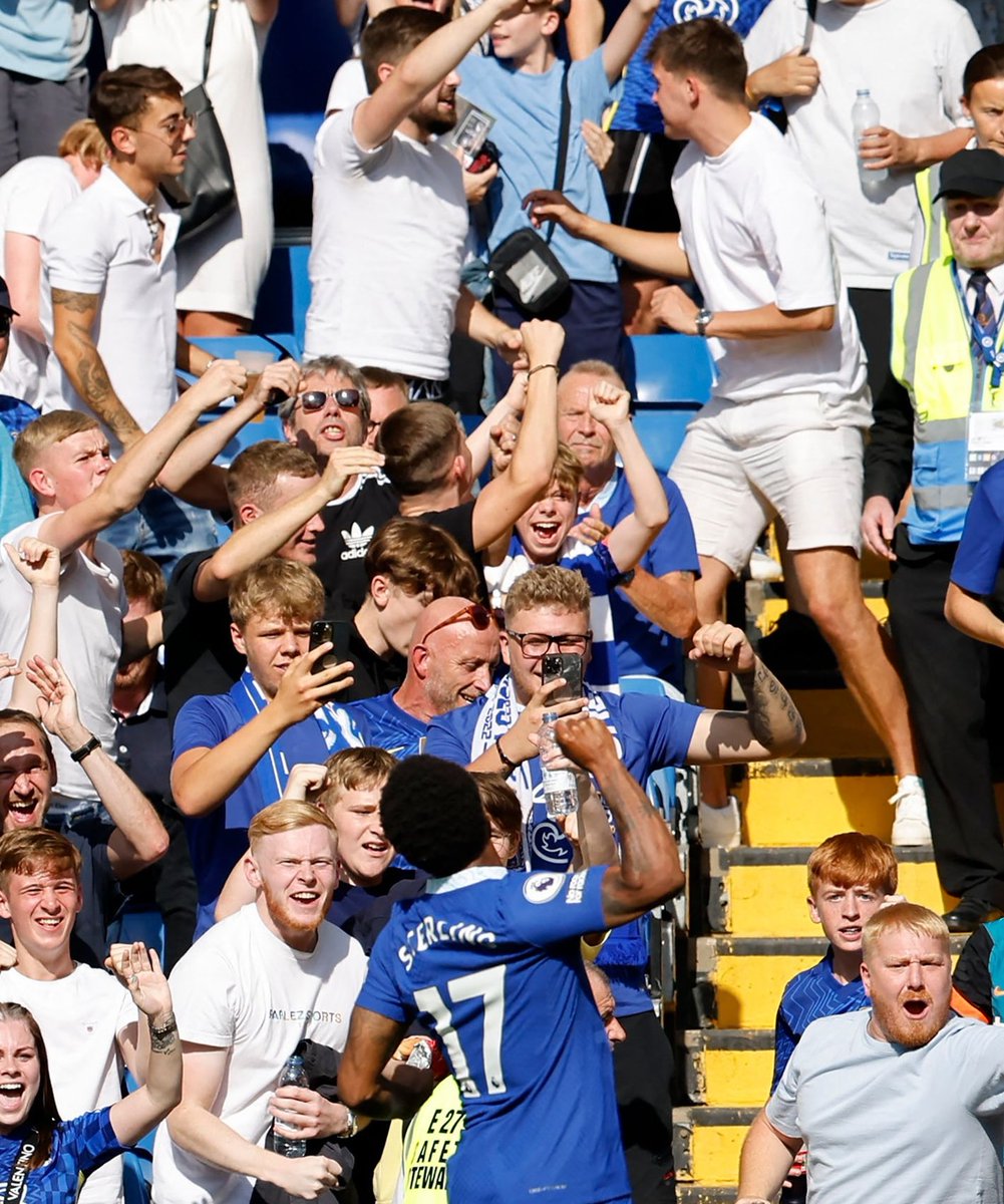 LDNFootbalI's tweet photo. Ten men since the 28th minute…

𝐀 𝐡𝐮𝐠𝐞 𝐭𝐡𝐫𝐞𝐞 𝐩𝐨𝐢𝐧𝐭𝐬. 👏💙 https://t.co/aiDBUeQ7vK