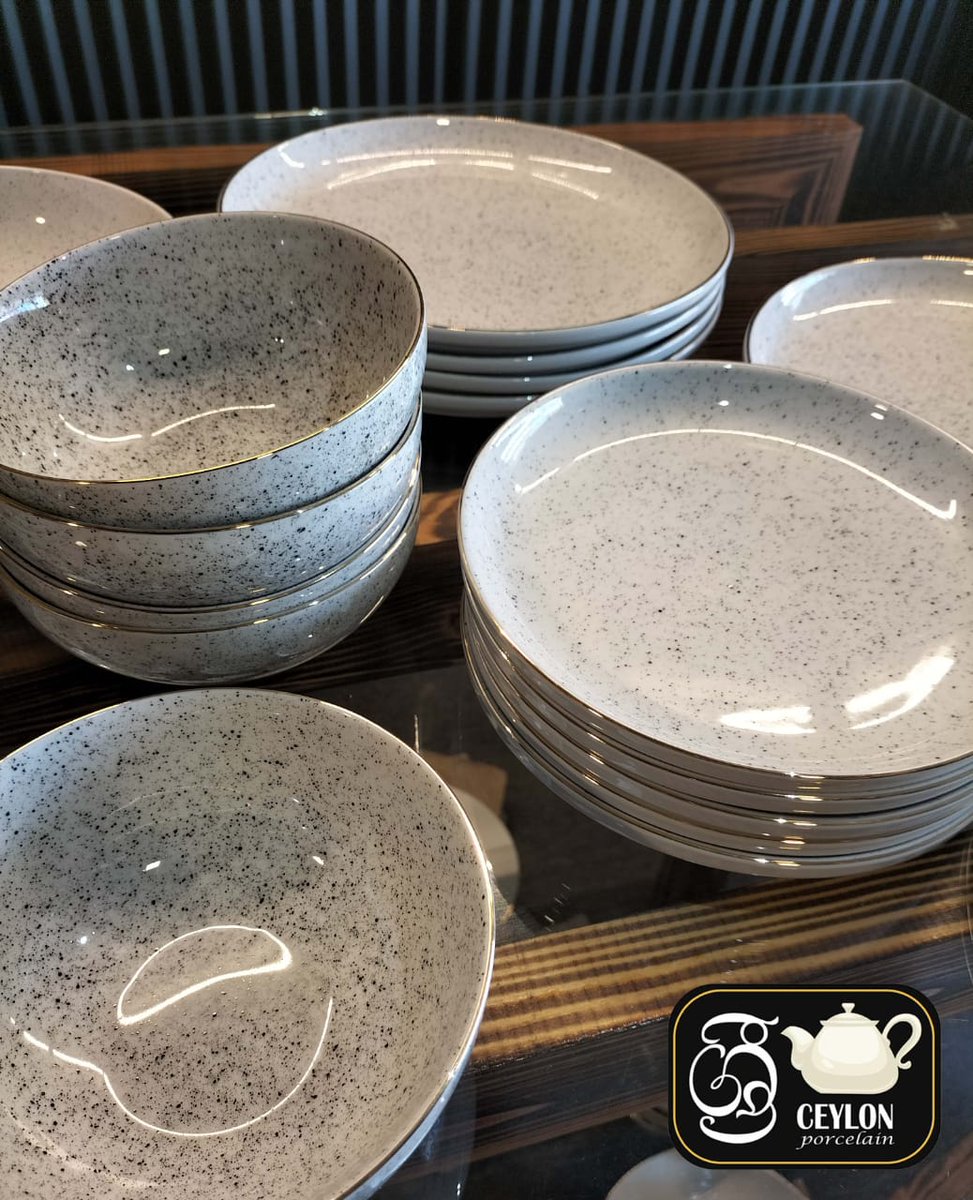 sriceylonp's tweet photo. I love modern serving
#gift #Porcelain #dinnerware #sriceylon #madeinsrilanka #ceylon https://t.co/bT1hmswkG8