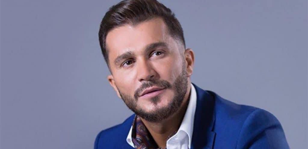 yasalebanon's tweet photo. أعلن وكيل عائلة جورج الراسي المحامي أشرف الموسوي أن العائلة في صدد تقديم شكوى  أمام القضائين الجزائي والمدني ضد الدولة اللبنانية وكل من يظهره التحقيق في جرم مخالفة أبسط قواعد السلامة العامة على طريق المصنع ما أدى الى مقتل الراسي بحادث سير نتيجة اصطدام سيارته بالحاجز الوسطي.. https://t.co/YCN0JGKJ3Q