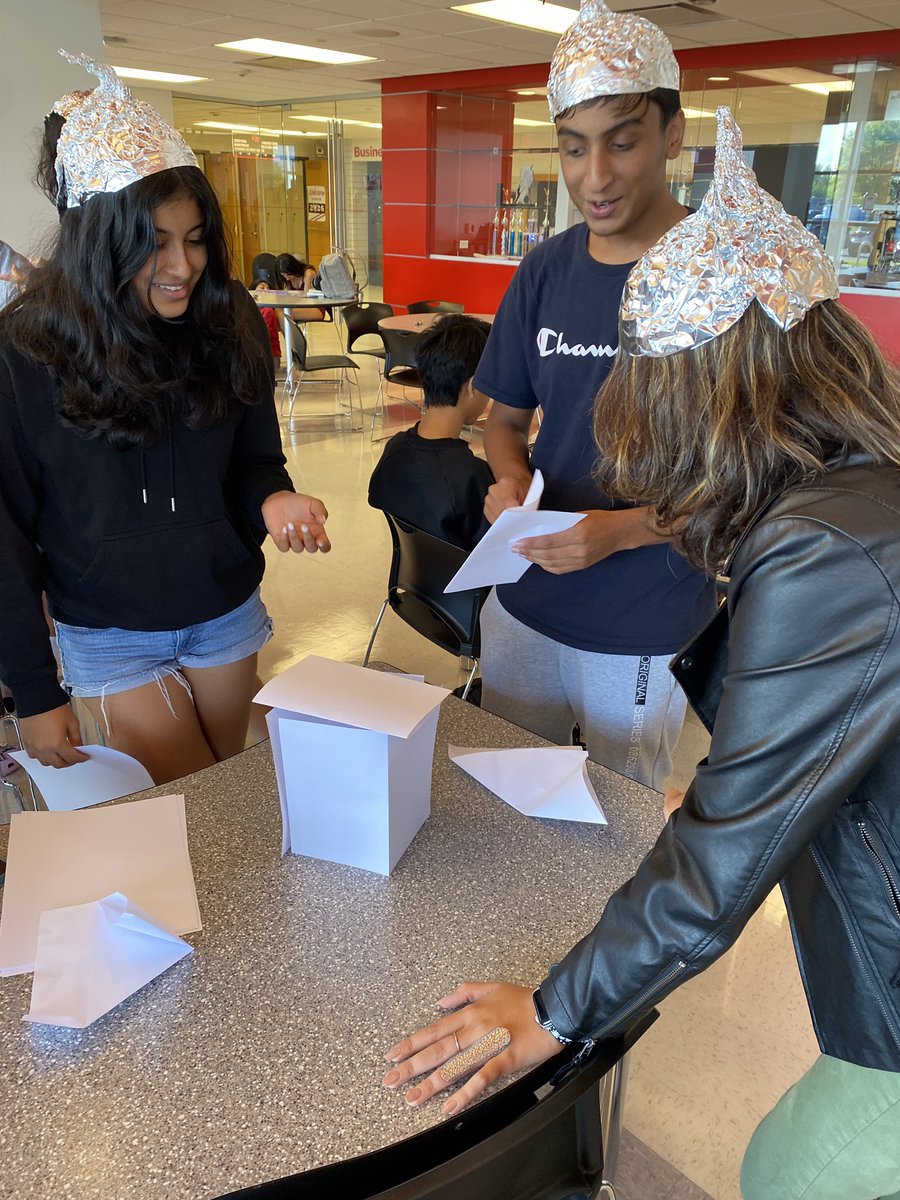 Reeves_Physics's tweet photo. Yesterday we had our first AP Social for our AP Physics 1 students after school! ~30 students competed in different fun events including tin foil hat design, paper towel backpack making - yes those ones in all our science classrooms… (1/…) https://t.co/LxQH2KazZc