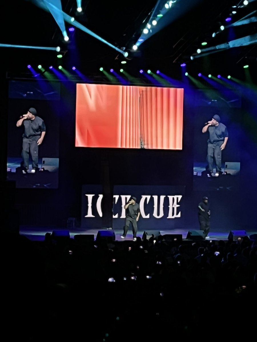 tyanne1's tweet photo. @icecube Wichita ks https://t.co/AB17zbTdi7