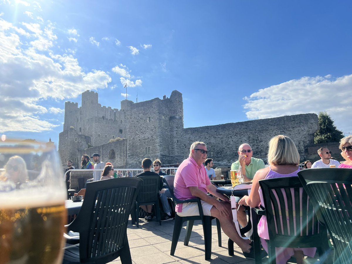 simon john sharp tweet media