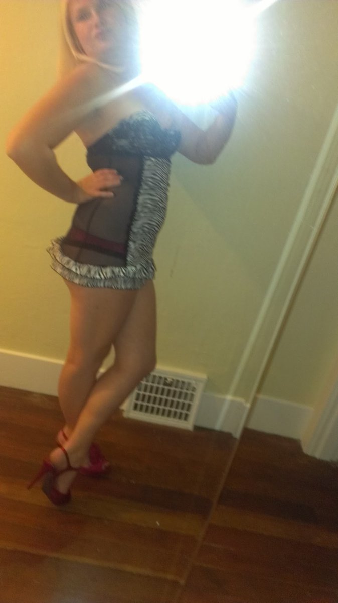 Tashaturtle2's tweet photo. Wanna see more? #follow #Subscribe #models #onlyfansbabe #onlyfans #haveityourway #babe #Promo #creators #firstsub https://t.co/SokkMvSEtD