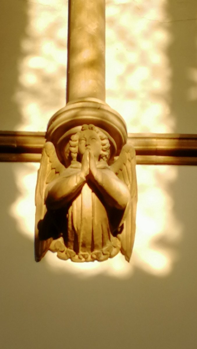 StPythag's tweet photo. Rewatching David Tennant's Doctor Who series.
In my parallel #Pychester diocese the Church of St Pythagoras & All Angles has been visited by a Cyberman devoid of empathy insisting that everyone must be upgraded to dull uniformity or else deleted.
Meanwhile, don't blink! https://t.co/bF7aPFUIMy