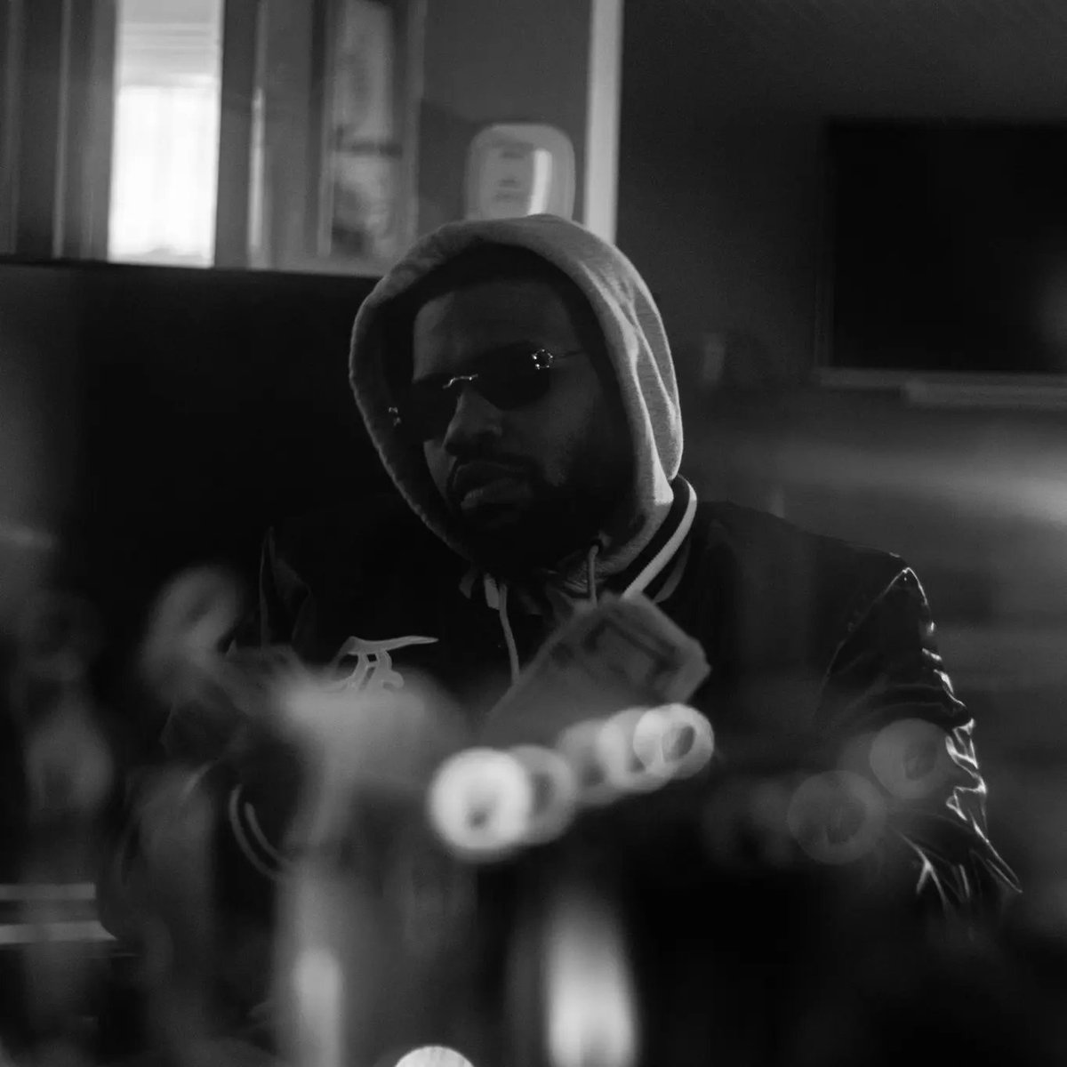 A_minus313's tweet image. #BLUCK 
Out Now!
📸 @LunarHaus
youtu.be/SugTSDf1ZY0