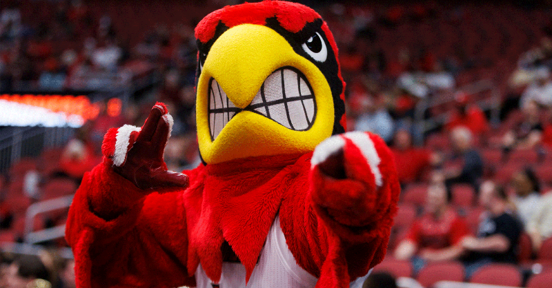 UofLAlum's tweet photo. Have you accepted the ACC Challenge to go all in for our students? Today's your last chance!

Every single gift counts and a donation of any size will make a difference. We need your help to finish off the week strong! #AllForStudents