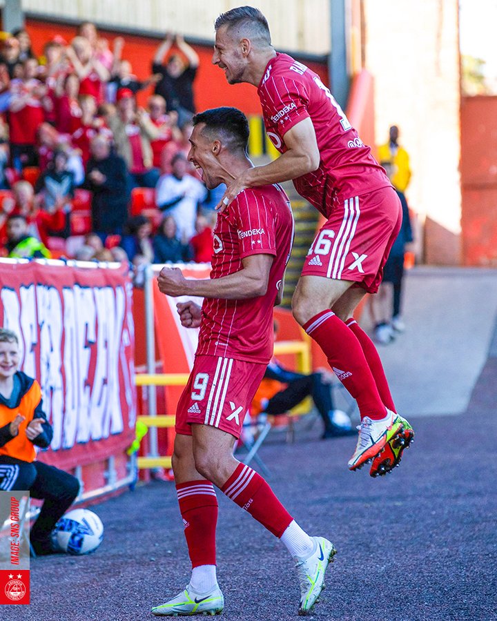 Bojan Miovski celebrates his second goal with Ylber Ramadani. 