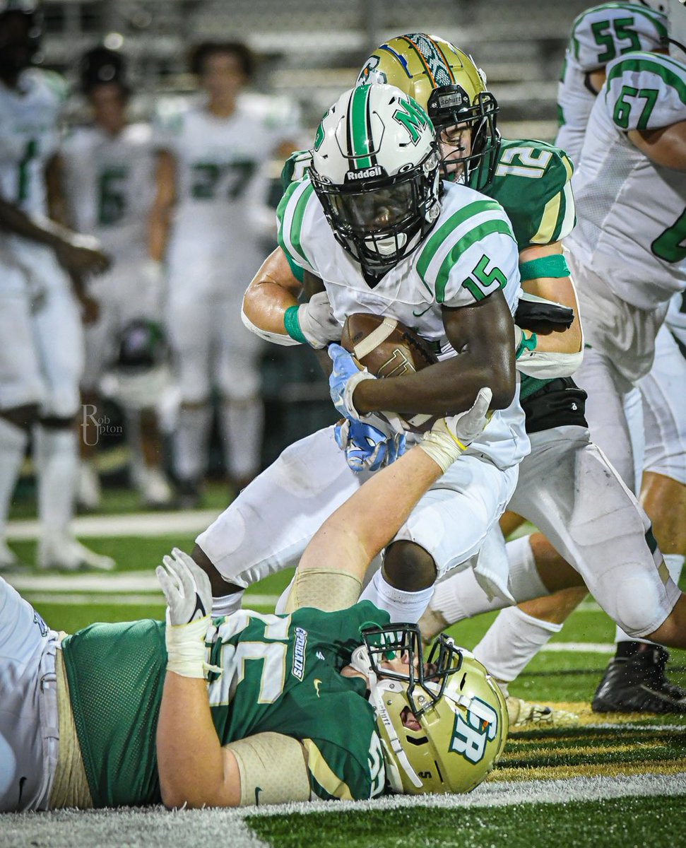 photobyrob1's tweet photo. @RidgeCatawba goes to 2-0 w/ win over @myersparkfball 16-0 despite QB injury &amp; 2hr weather delay. RB @IraStay1k seals it w/ 53-TD run in 3Q #theridge #rupsports @Lewiscrew5 @schsl @CatawbaRidgeTV @catawba_ridge https://t.co/6DNVTh8cne