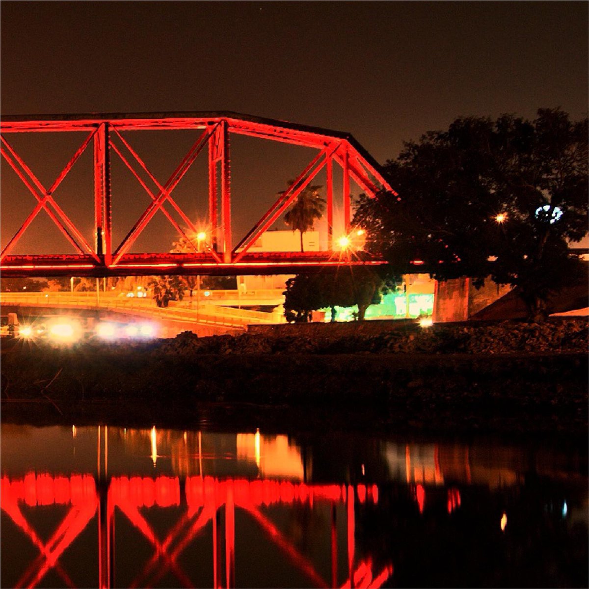 El Puente negro de Culiacán, es sin duda un punto de referencia.

¡Sinaloa lo tiene Todo!

#VisitSinaloa
sinaloa.travel