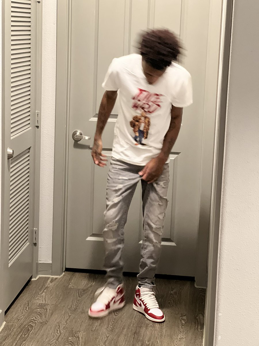 KiingOfRnb's tweet photo. About last night😏 .. https://t.co/QdLpcxRpzC