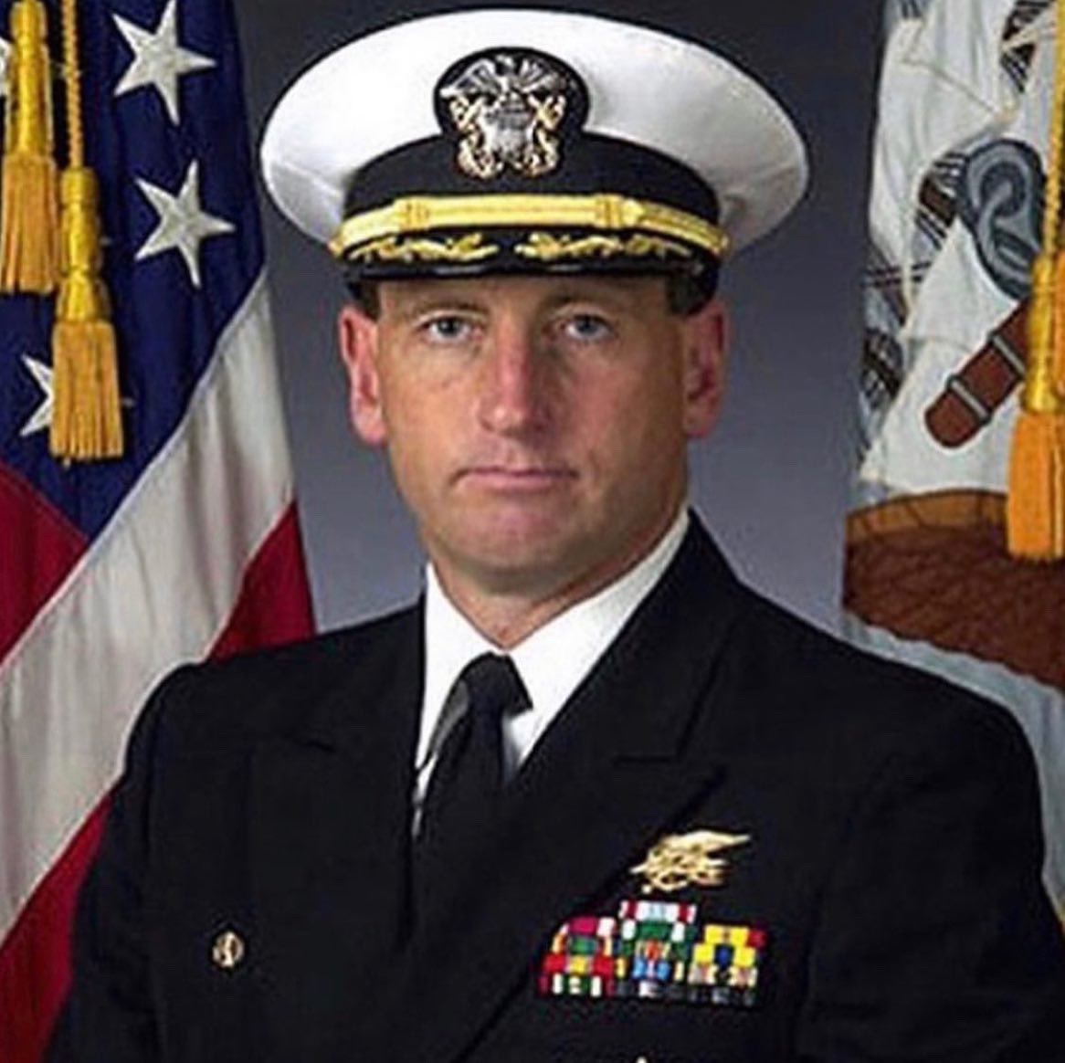 op_hawkeye's tweet photo. 8.27.2002 ~ Commander Peter Oswald 🇺🇸

#OpHawkeyeRemembers #EagleScout #USNA #NavyFootball #SEALTeamTHREE #NSWUnitFOUR #LLTB

🔗 https://t.co/gL0UOaf8rz
📜 https://t.co/XY7DqiMJuv
📜 https://t.co/g0UHtmbYGb
📰 https://t.co/aCErw0dJZi
📰 https://t.co/k0UcCjuodK https://t.co/n2k3LXfrSz