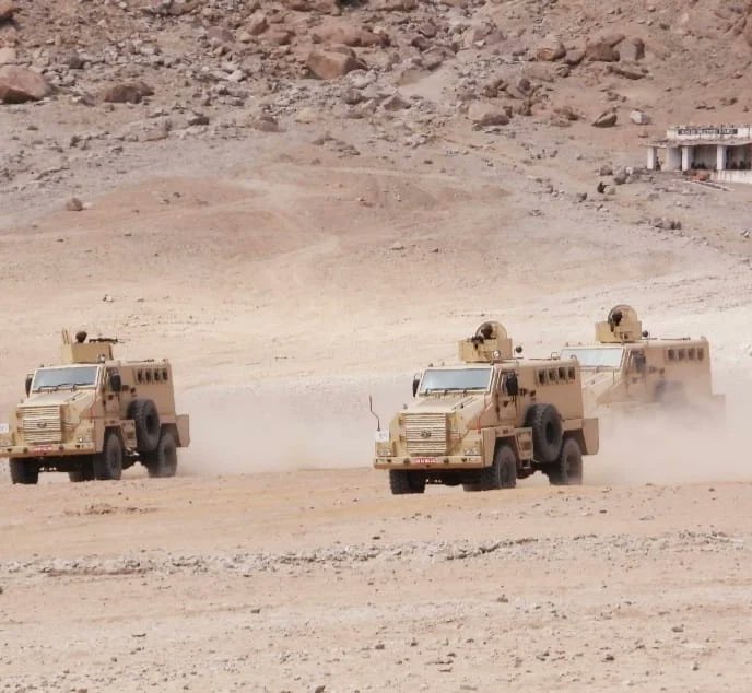 ackbt's tweet photo. Exercise #RedHunt 🔴 in front of Red🇨🇳 at Laddakh (L.A.C.)by 🇮🇳Army @IsabelKwok4 @GraceH73804547 @BoycottHegemony @ch41281076 @phrayataksin033 @4tDOkDjzvxWQlj3 @KamiliaHaraQoo @iamhirohamakawa @Tenam108 @BonySky @tetserin @tenzy_dolker @LimUiTsi @WinnieIthePOOH @tingtingliuTVBS https://t.co/UiYCxxFjOJ