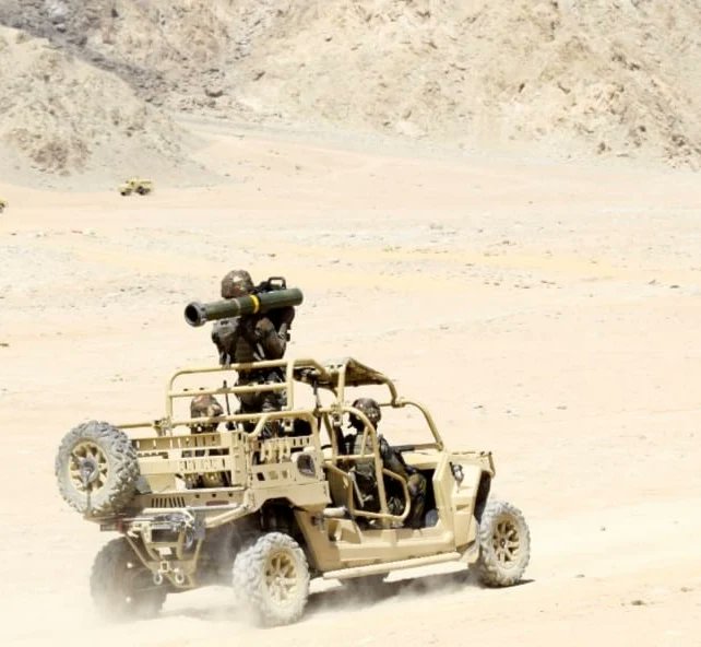 ackbt's tweet photo. Exercise #RedHunt 🔴 in front of Red🇨🇳 at Laddakh (L.A.C.)by 🇮🇳Army @IsabelKwok4 @GraceH73804547 @BoycottHegemony @ch41281076 @phrayataksin033 @4tDOkDjzvxWQlj3 @KamiliaHaraQoo @iamhirohamakawa @Tenam108 @BonySky @tetserin @tenzy_dolker @LimUiTsi @WinnieIthePOOH @tingtingliuTVBS https://t.co/UiYCxxFjOJ