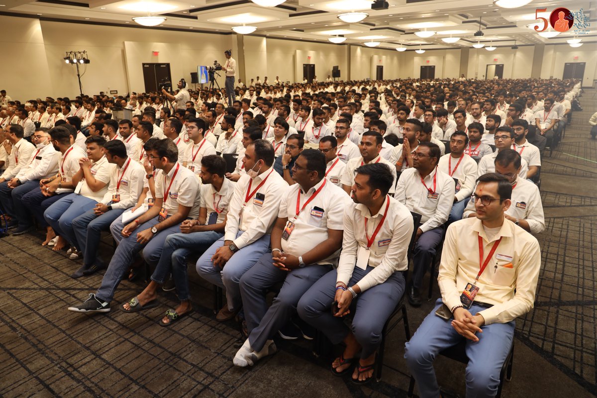 YDSCanada's tweet photo. “આજે શુભ અને મંગલકારી દિન. વચનામૃત ગઢડા મધ્ય ૧૩ નો ઉદઘોષ દિન. આપણી સાધના આટલી જ છે. એને કાયમ સાથે રાખવા છે. અનંત બ્રહ્માંડ, એમાં આપણી હસ્તી કેટલી? એણે તો પોતાના દીકરા માન્યા છે, હવે આપણે ખરેખરા દીકરા થવાનું છે. એટલી જ આપણી સાધના.”

- પ.પૂ. પ્રબોધજીવનસ્વામીજી

#SDM2022 https://t.co/XEXR5aB5fL