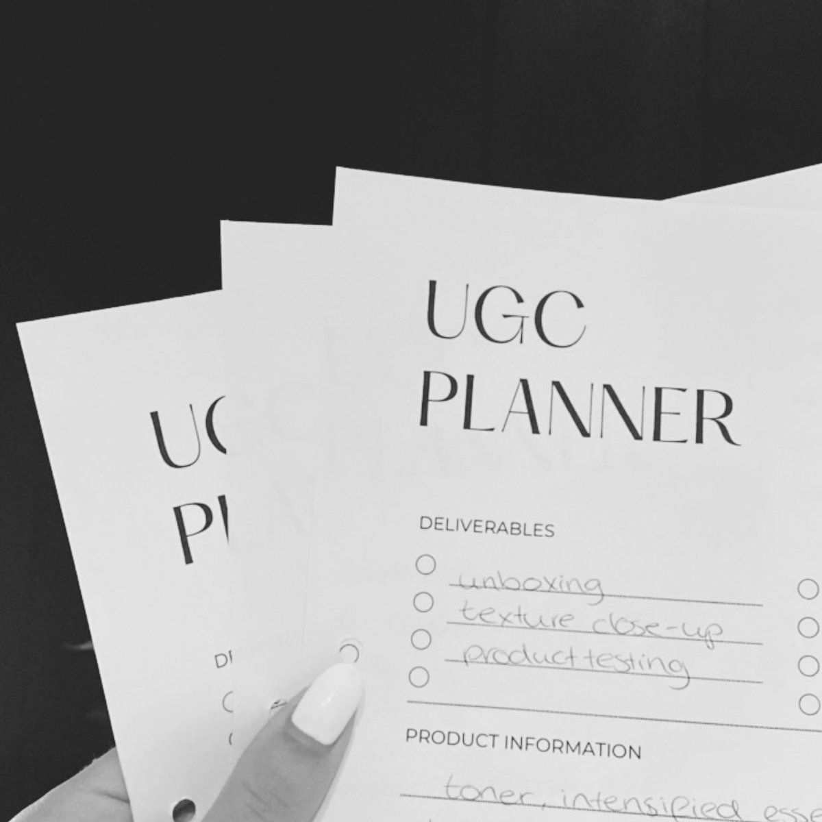 ugcbyesra's tweet photo. I am sending out my own UGC planner PDF to creators who need an easy plan tool for their projects. Let me know if you want it so I can send it to you. #ugcplanner #ugccommunity #UGCcreators https://t.co/ADNVxEwxaD