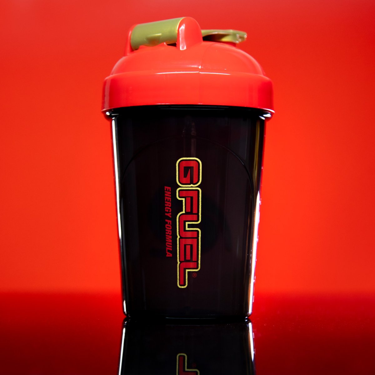GFuelEnergy's tweet photo. ❤️  𝗟𝗜𝗞𝗘 + 𝗥𝗧 to win a FIERCE #GFUEL "TIGER'S BLOOD" Starter Kit! Picking 2 winners this weekend bc we just launched these bad boyz in honor of our "BACK 2 SCHOOL BOGO SALE"!!! 🐅 

🛒 𝗚𝗘𝗧 𝗬𝗢𝗨𝗥𝗦: https://t.co/4Jn7Cb2Gla https://t.co/XsCY1v26zU