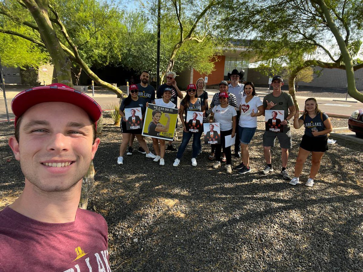 Kari Lake tweet media