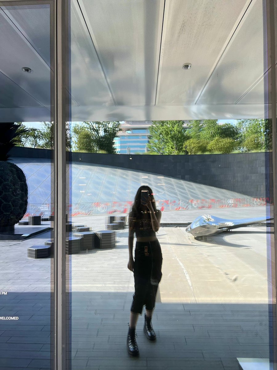 nanawulala's tweet photo. #女s #男m #收奴
乖，跪下爬过来 https://t.co/PXfWEWmLPp