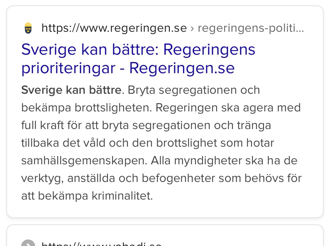 the_positivist's tweet photo. Så lustigt. Val kan förvirra. Många budskap. Centern i Vellinge. Planerar samverkan med S? Deras slogans är förvillande lika. Vettig plan. C ❤️ S #vellinge #centern #Socialdemokraterna #sverigekanbättre https://t.co/WyQ2B2fjS6
