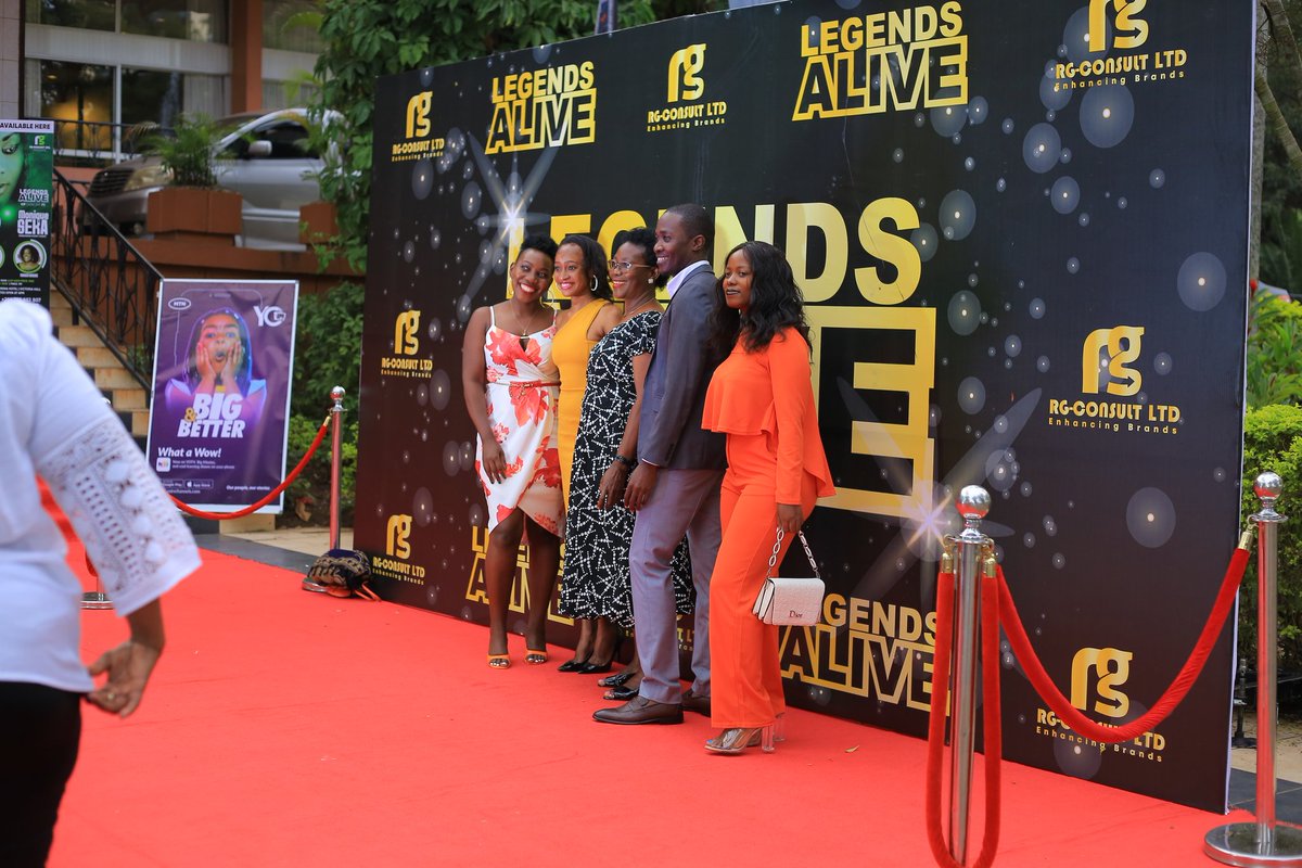 Legendsaliveug's tweet photo. Bringing you latest updates from tonight's edition - Legends Alive Concert
#LegendsAliveUg, #MoniqueSeka, #rgConsult. 

Grooving with:@bukeddetv ,@newvisionwire , @PepsiUganda , @simbaradio , @nakaseromarket1#LegendsAliveUg https://t.co/hqaSdg8tL9