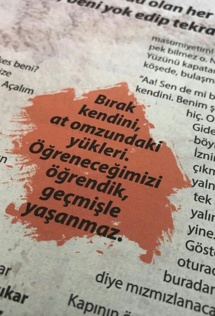 bir_muhterem's tweet photo. Geçmişle yaşanmaz... https://t.co/kLSUqqBAug