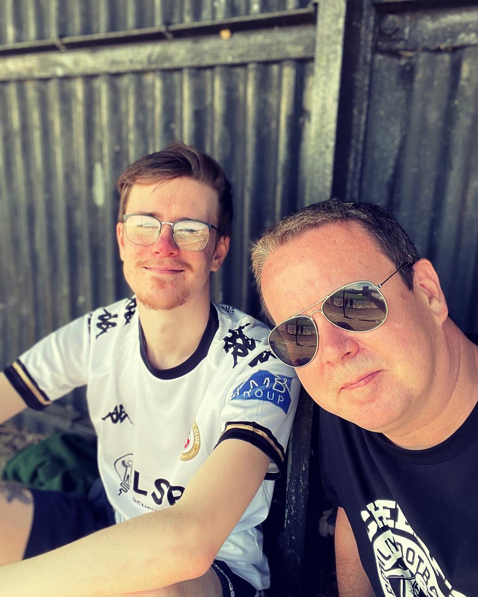 CliveJGoodwin's tweet photo. Great afternoon @bromleyfc the first time my son has been to Hayes Lane in 9 years and he could not believe the set up now 👏#WeAreBromley #bromleyfc #broomfields https://t.co/60Pq8PWOFP