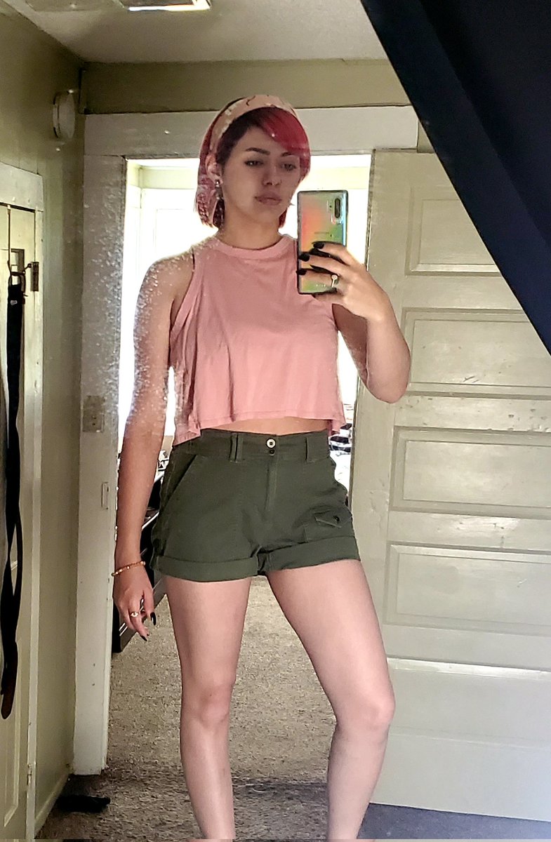 Ashley🌸Maestas🎨🐢 (@lush_surge) on Twitter photo 