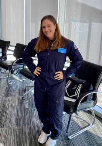 TexasSpaceGrant's tweet photo. Congratulations to #LiftOffAlumni teacher, Jennifer Duffer &amp; her 10th grade student, Sierra Hayden, on winning the @ZEROGResearch Houston #STEM student/teacher Giveaway! #zerogravity https://t.co/rTmm9tk9v6