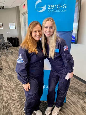 TexasSpaceGrant's tweet photo. Congratulations to #LiftOffAlumni teacher, Jennifer Duffer &amp; her 10th grade student, Sierra Hayden, on winning the @ZEROGResearch Houston #STEM student/teacher Giveaway! #zerogravity https://t.co/rTmm9tk9v6