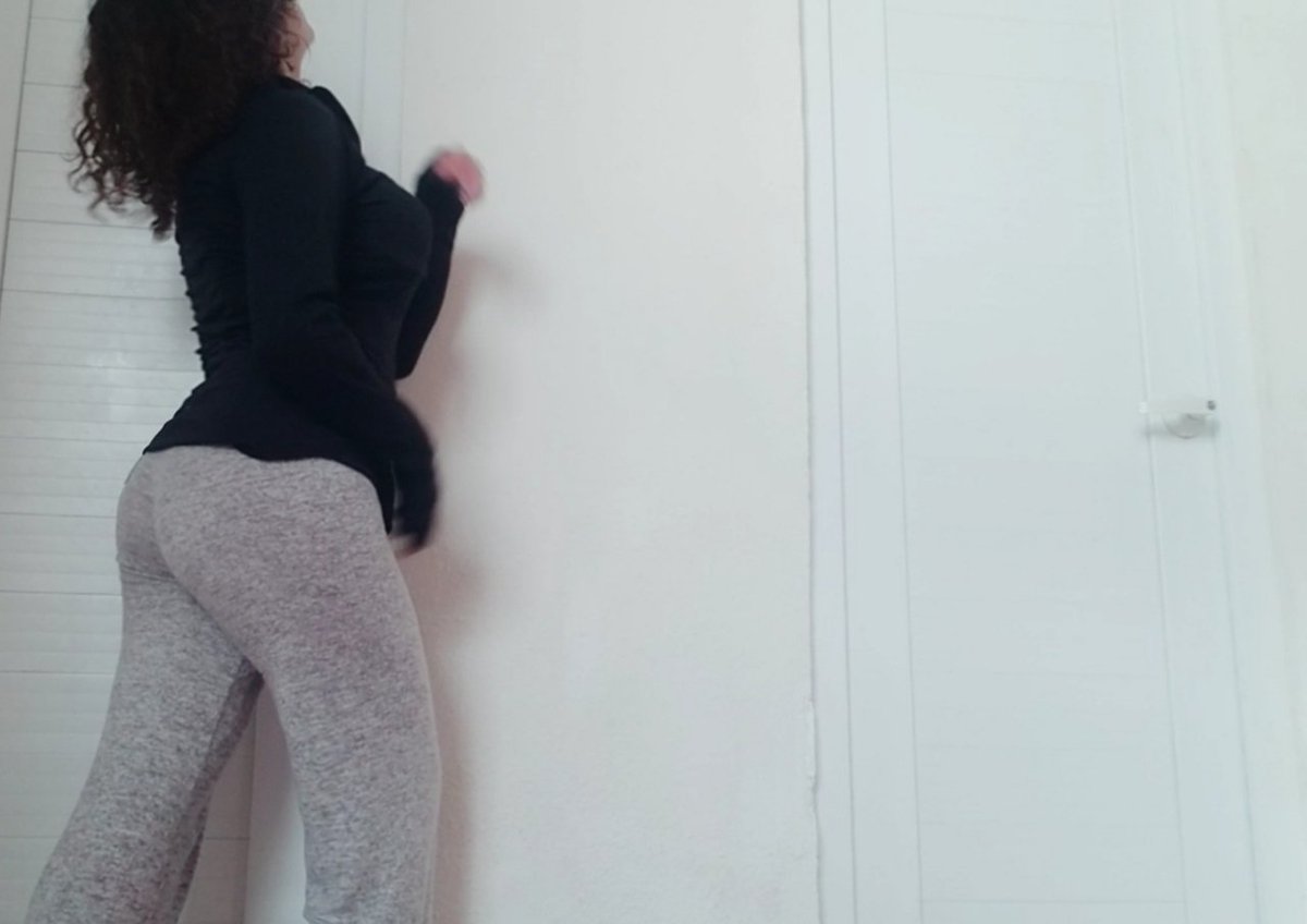 OrellanaDB's tweet photo. Amo comer, y comer y no perder mi figura 🙈❤💋😘 https://t.co/w6TI411XI3