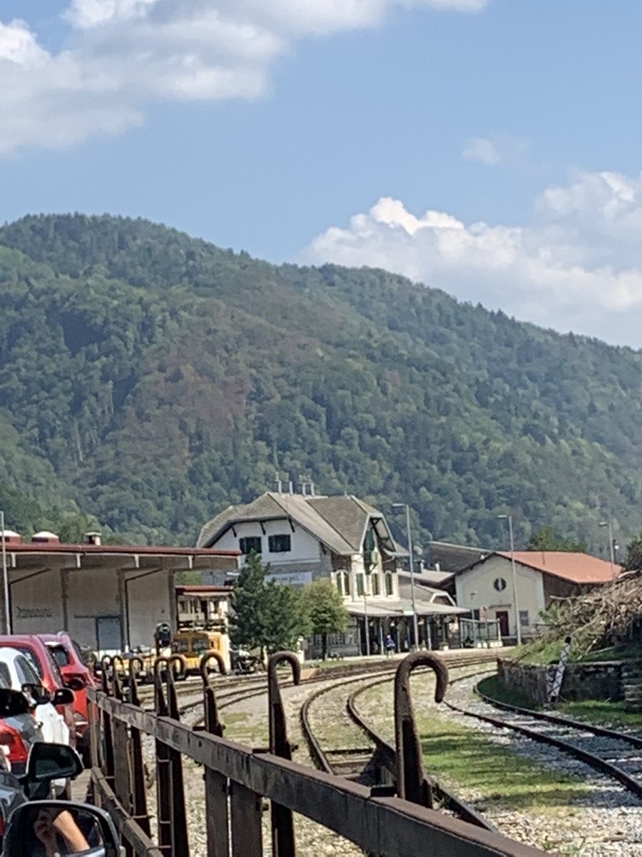 TiffanySadlerUK's tweet photo. We took the #motorail through the ๐ธ๐ฎ mountains from Most na Soฤi to Bohinjska Bistrica. Fantastic journey! You just need to keep the car windows shut when going through the tunnels. https://t.co/Lhaooxt2AO