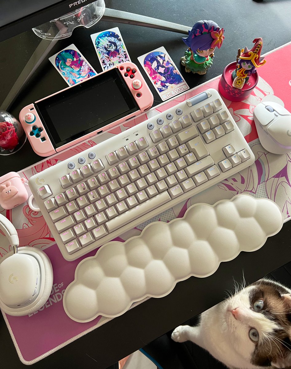 Shyn ᢉ𐭩 tweet media