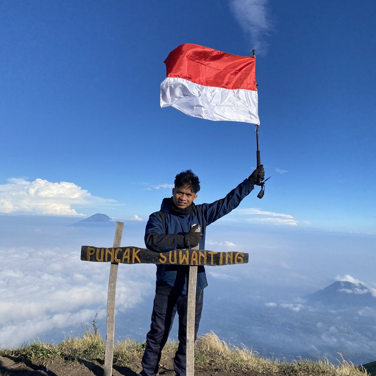 Cromjay1's tweet photo. @radenrauf Cari jodoh sampai sini ga ketemu https://t.co/qUk7rr2qsM