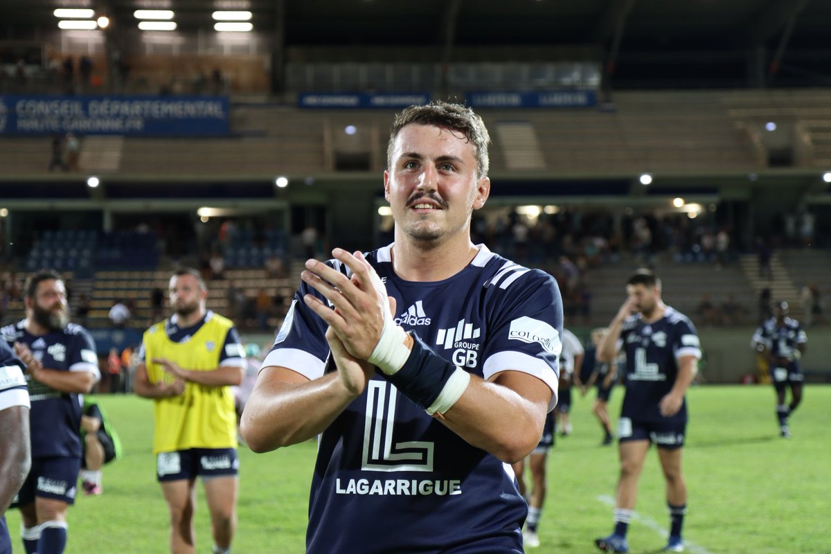 ColomiersRugby's tweet photo. 📸😁 Première 𝐯𝐢𝐜𝐭𝐨𝐢𝐫𝐞 𝐝𝐞 𝐥𝐚 𝐬𝐚𝐢𝐬𝐨𝐧 pour nos Columérins ! 

🔜 @RouenNdieRugby

#AllezColomiers 
#BleusFoncez 🔵⚪️🕊 https://t.co/CXUWmS8HJ3