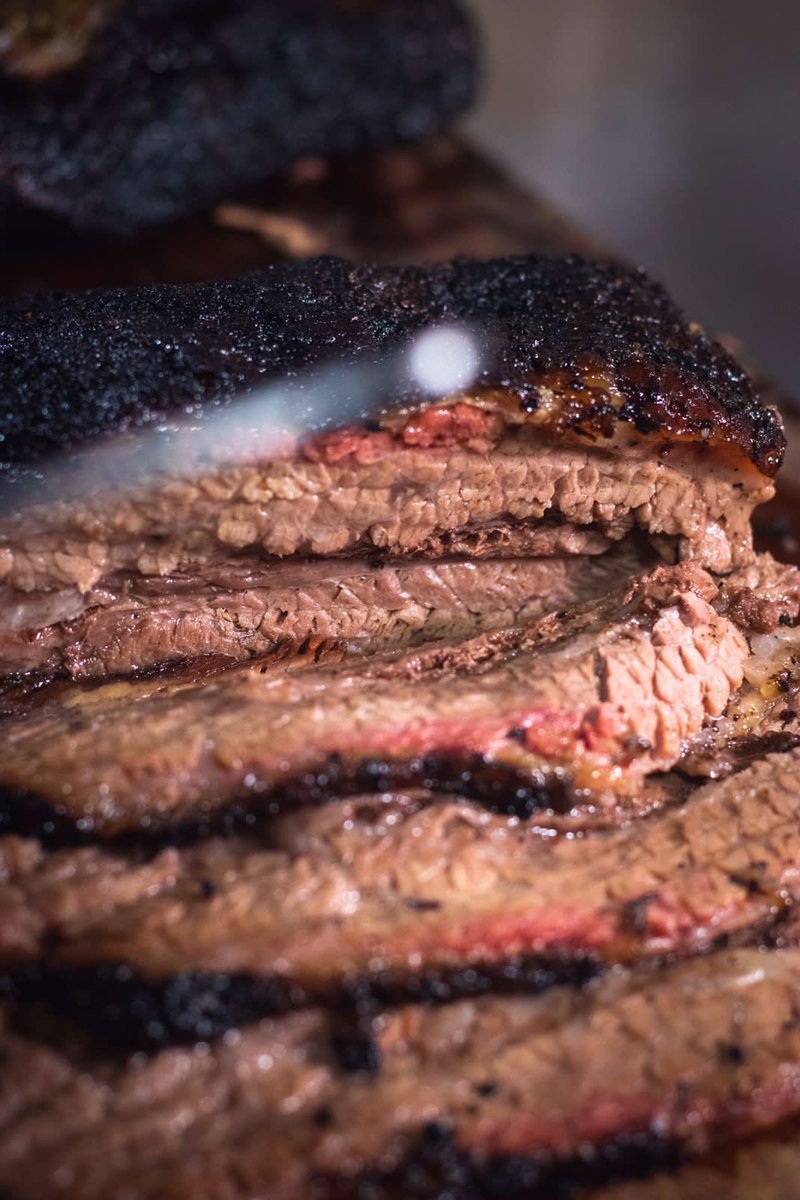 HOY SÁBADO HAY BRISKET FRESCO EN EL TAPROOM