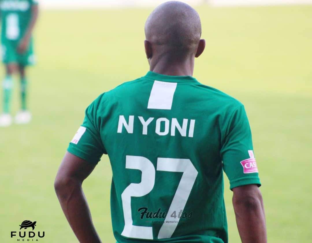 Gab_nyoni27's tweet image. Which jersey would you prefer. Retweet for black🖤@HighlanderBosso , like for Green💚@capsunitedfczw