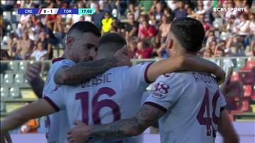 Not the clearance Matteo Bianchetti was looking for 😅

Torino take the lead over Cremonese 👏”