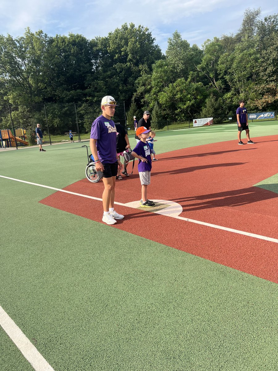 Bellevue West Thunderbirds Baseball tweet media