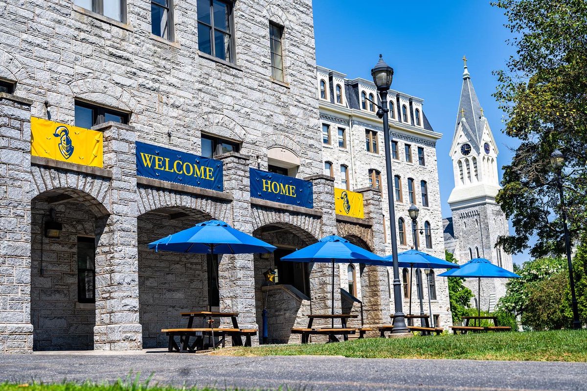 NeumannUniv's tweet photo. Our newest residence hall is now open!!

Glen Riddle Hall will be home to 38 students this year! https://t.co/AVlzTwDQIE
