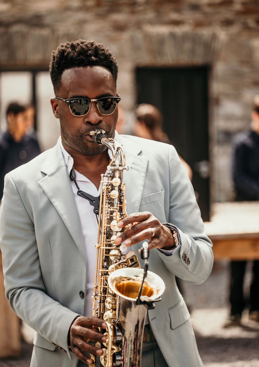 AndreSaxMan's tweet photo. Swipe to read the review! >>> Amazing day for Gary &amp; Georgina's wedding at Anran Farm 🎷🤍 https://t.co/9dr2iTy0PG