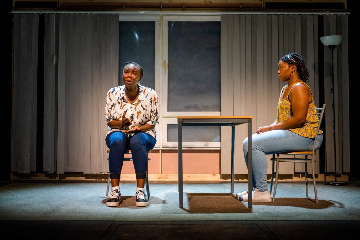 <a href="/PearlfisherScot/">Pearlfisher</a> I’ve not stopped talking about Silkworm since last night. An important story to share, beautifully written by <a href="/vladbutucea/">Vlad Butucea</a> and breathtaking direction from @moji_elufowoju 😍 blown away!

Absolutely stunned by the performances of <a href="/auntieewa/">ewa 🍬</a> and <a href="/ToniLay/">Antonia Layiwola</a> wow! 🙌🏻
