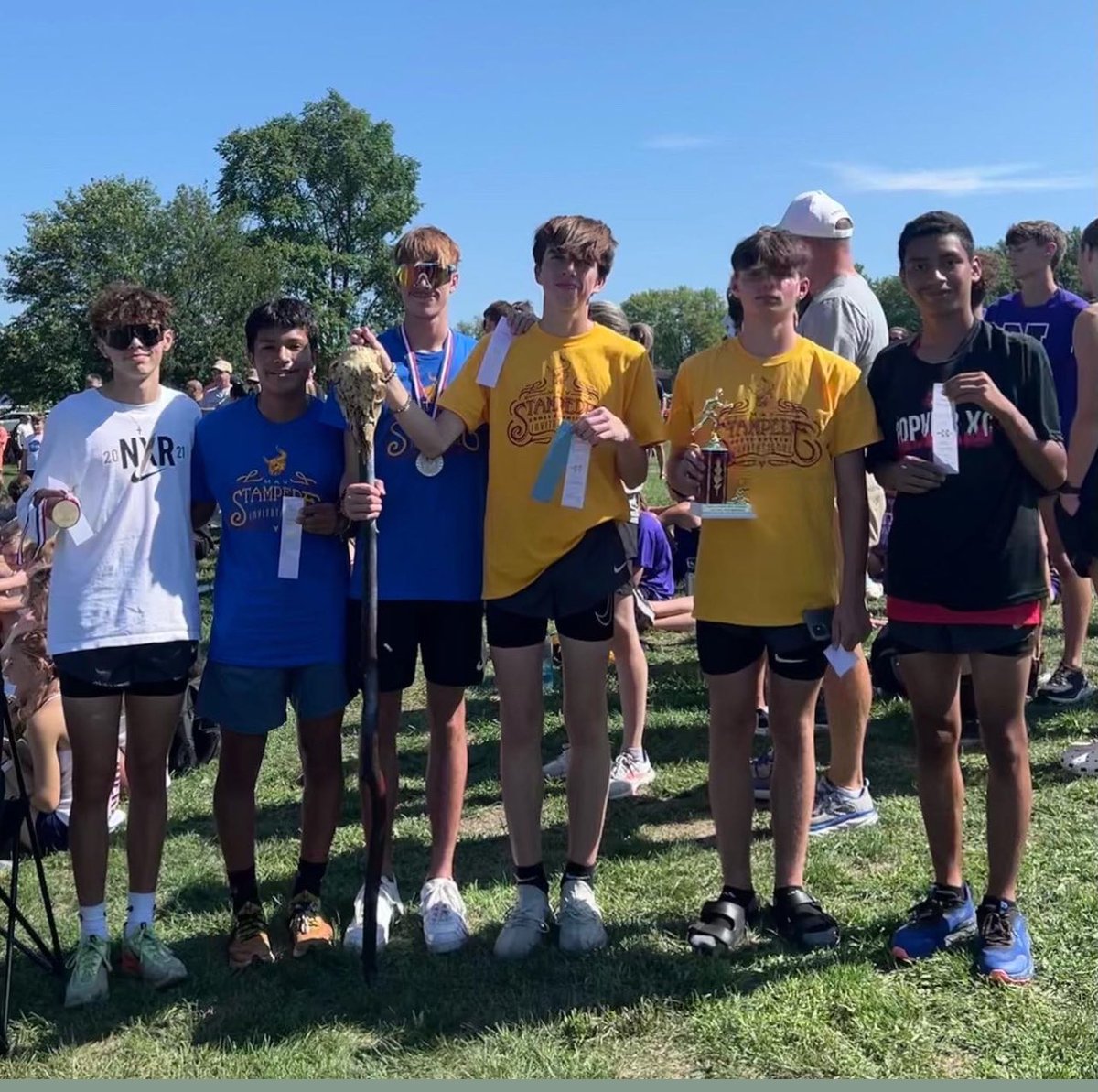 kkarlacc's tweet photo. Congrats @CPXC_Gophers 

these boys killed it at the Mav Stampede today #clintonprairiexc #gophergreatness #cpxcgophers #crosscountry https://t.co/Jv93XquT6m